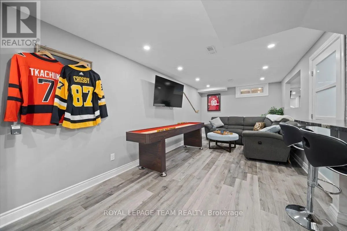 1 PETERSON PLACE