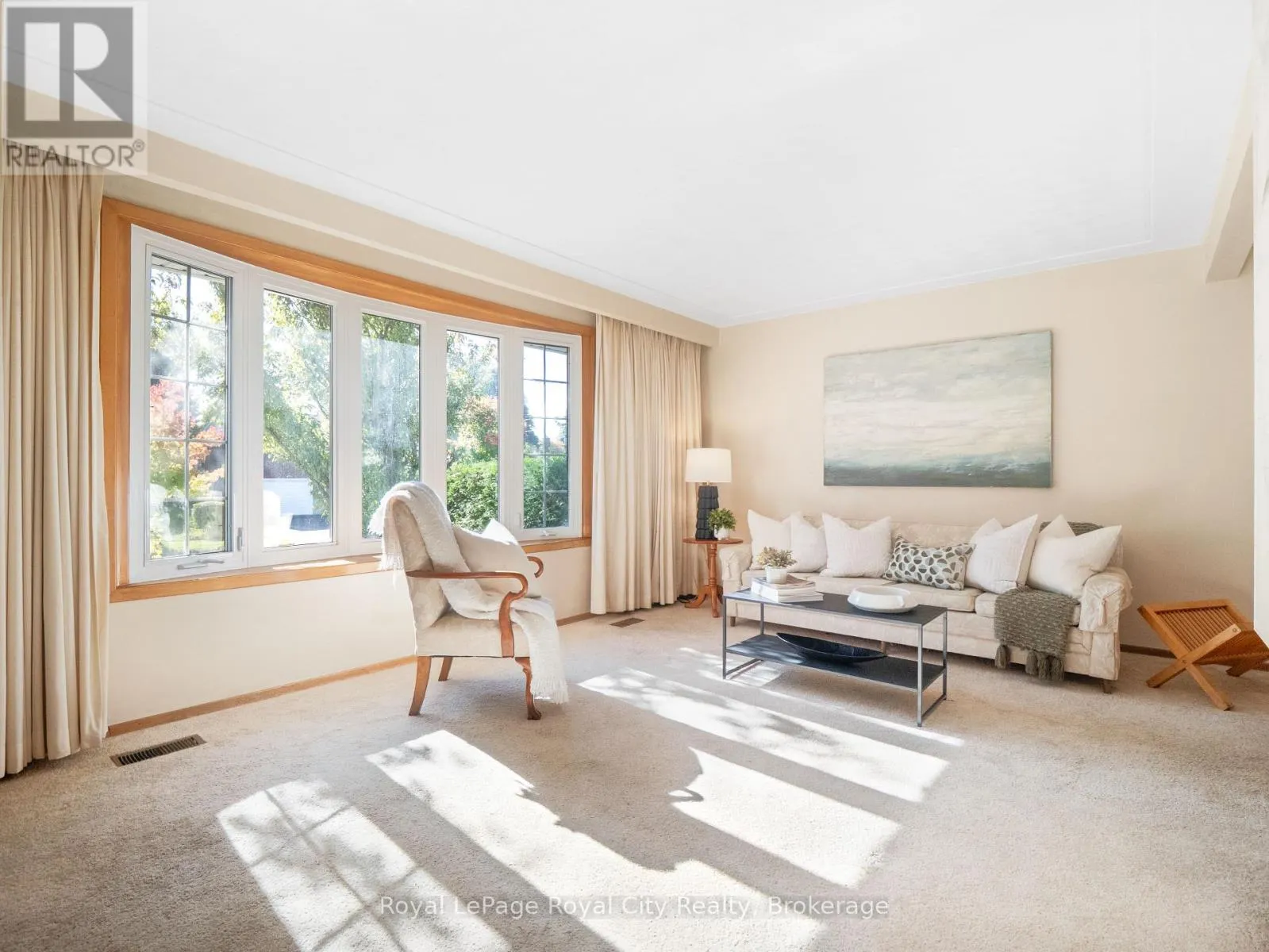 48 GLENBROOK DRIVE