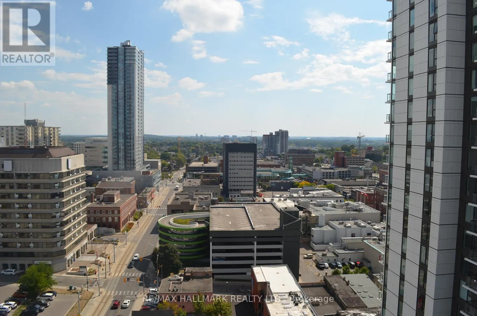 1704 - 85 DUKE STREET W