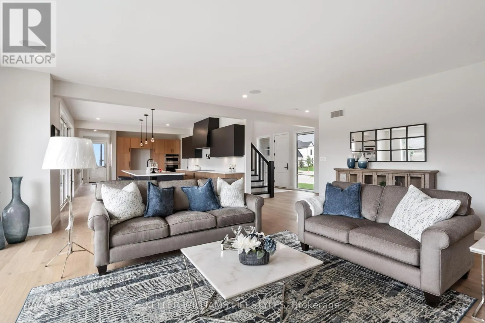 LOT 6 VALLEYSTREAM WALK