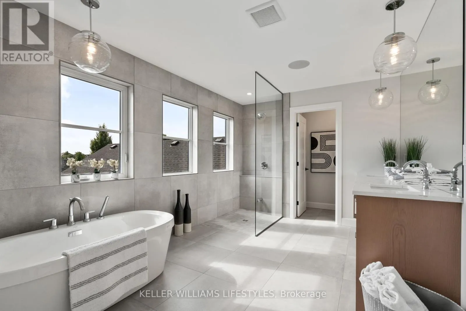 LOT 6 VALLEYSTREAM WALK
