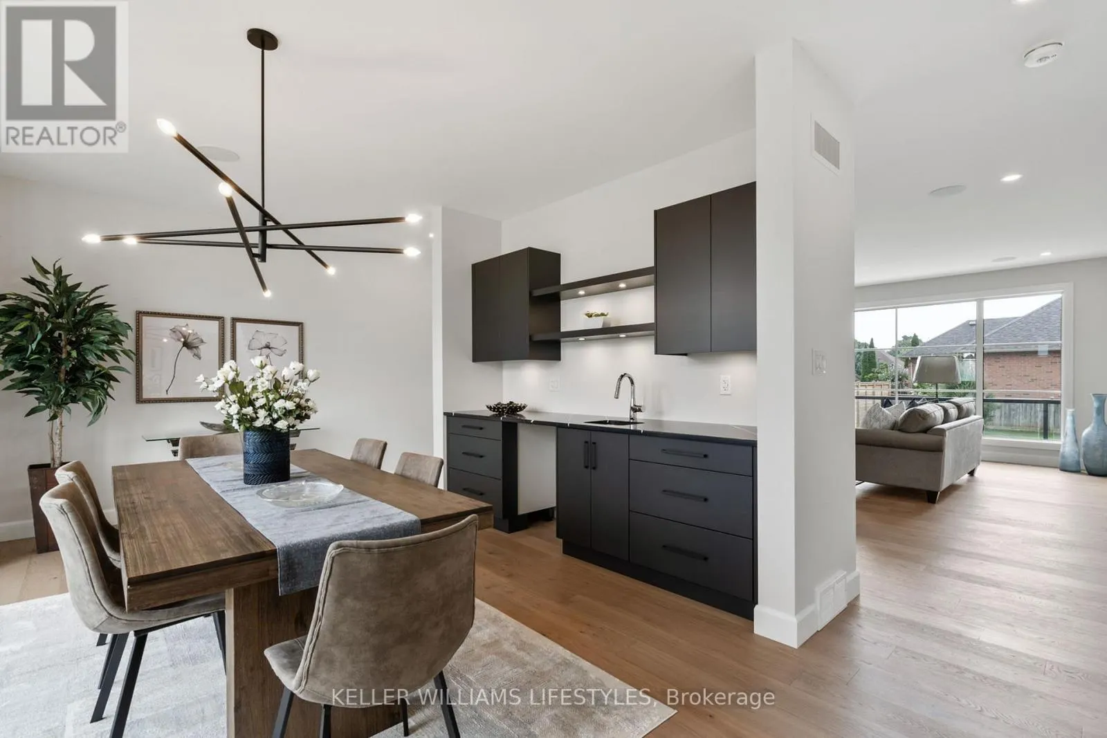 LOT 6 VALLEYSTREAM WALK