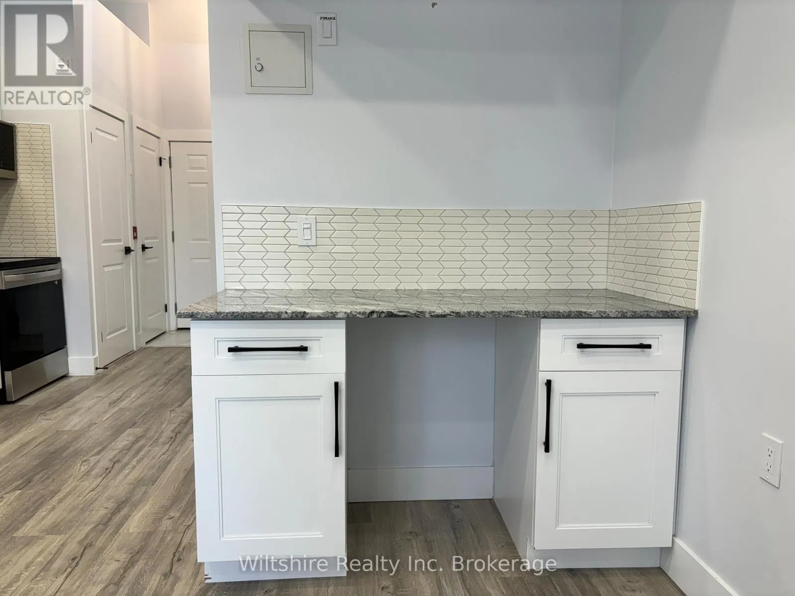 3 - 14 GLENDALE DRIVE, #3