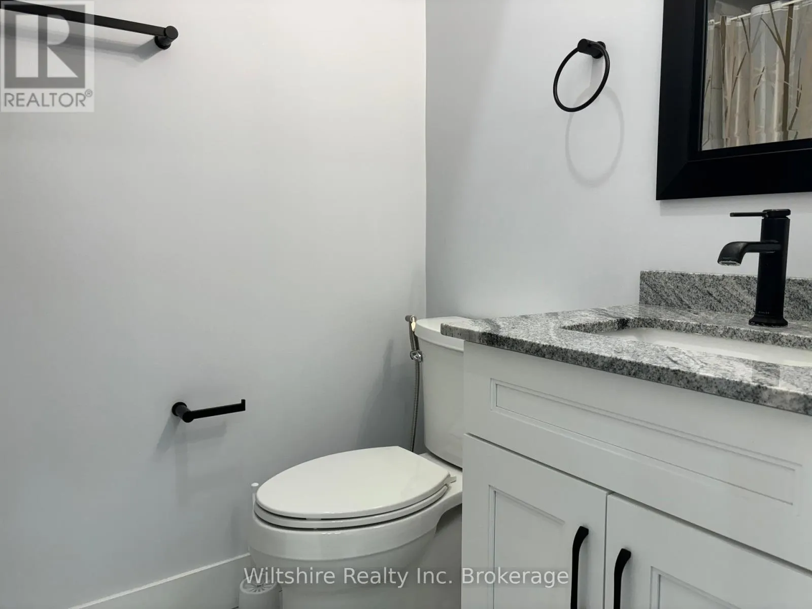 3 - 14 GLENDALE DRIVE, #3