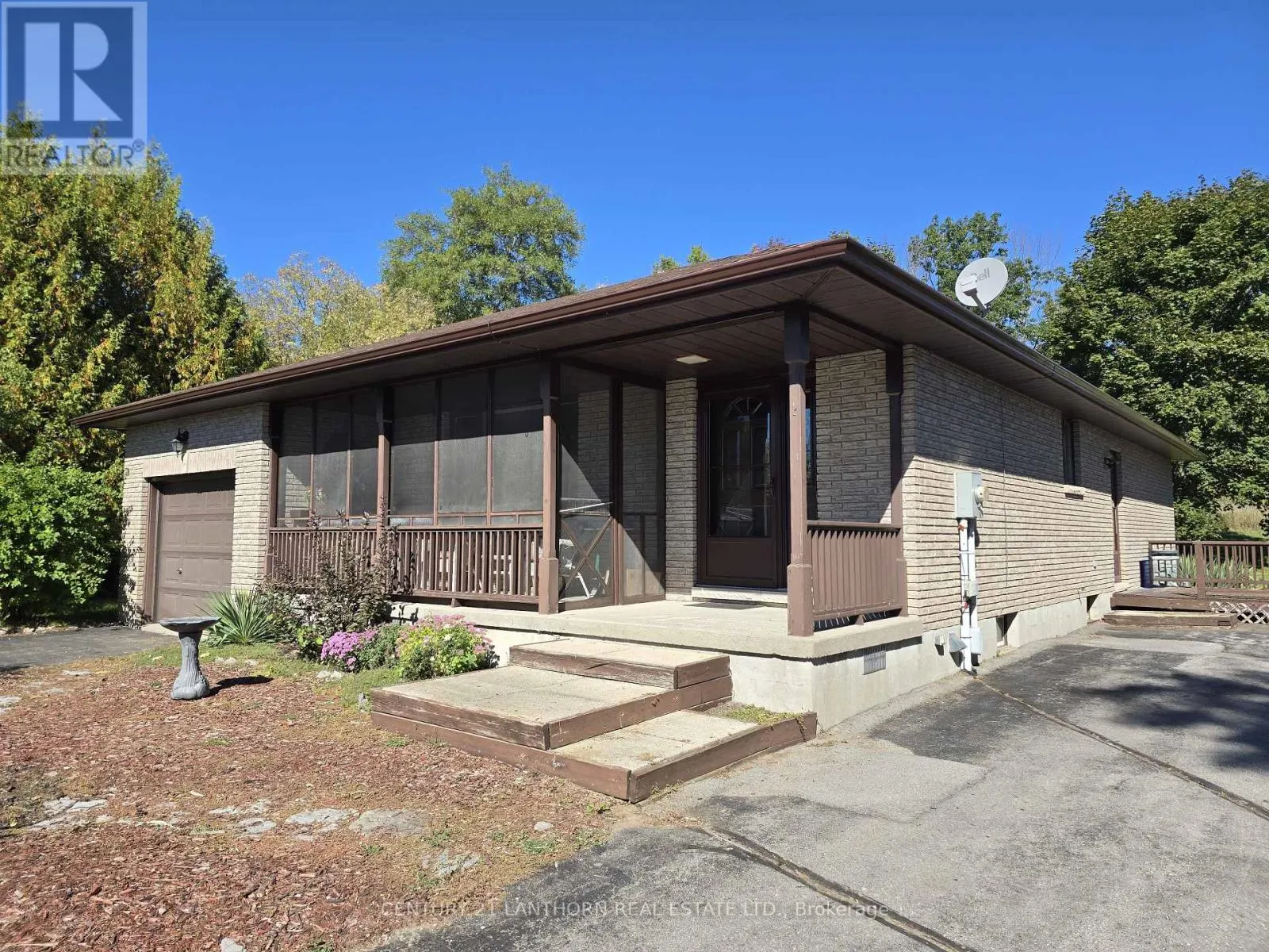 242 RIVER VALLEY ROAD