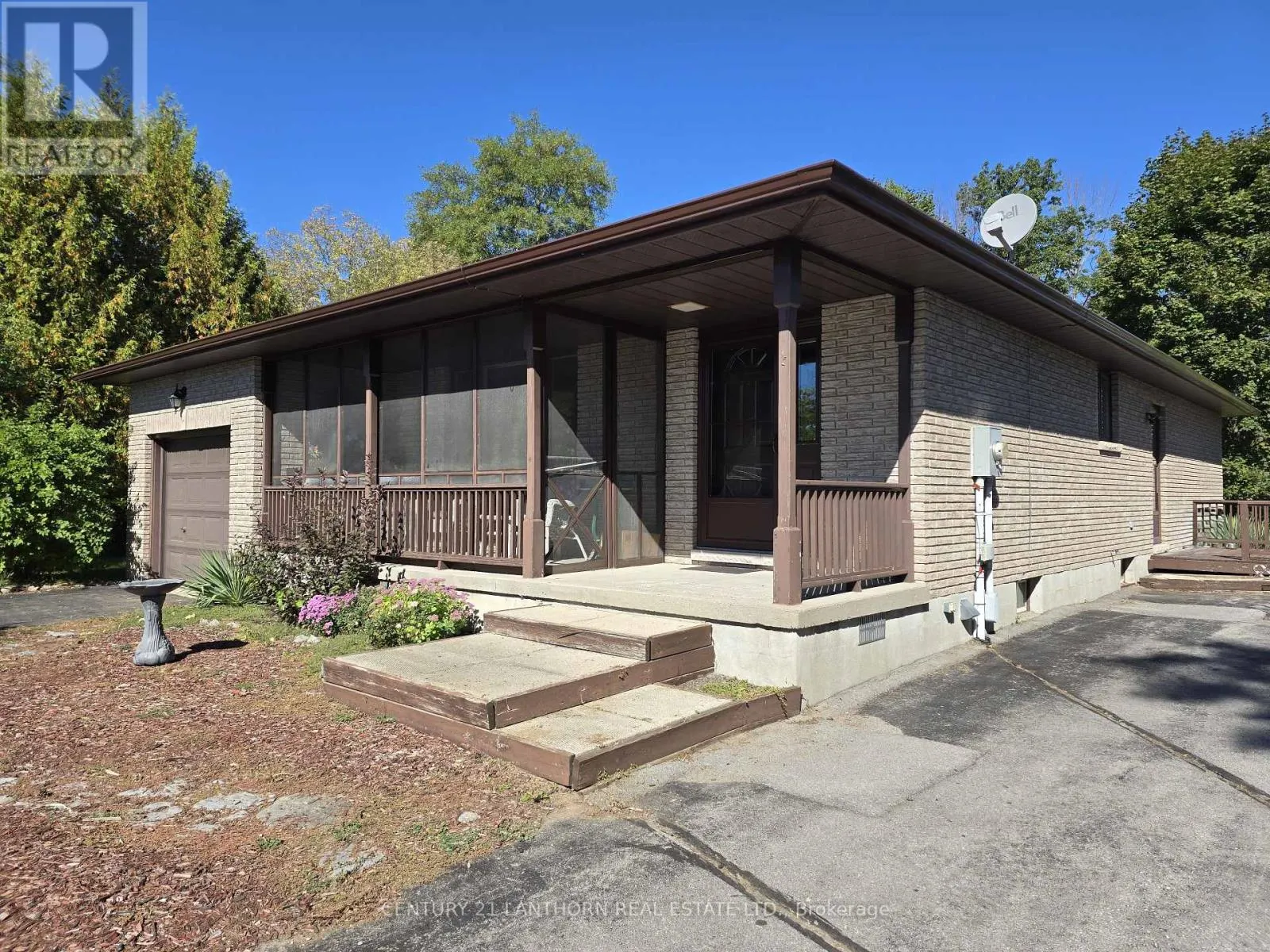 242 RIVER VALLEY ROAD