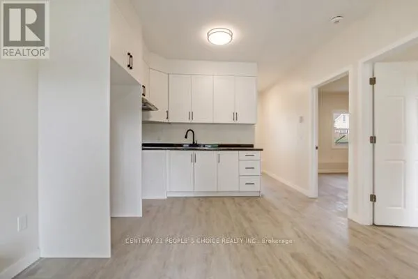 10 GIVINS STREET