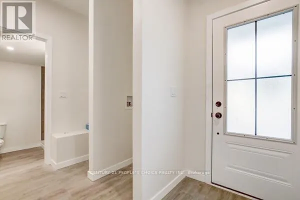 10 GIVINS STREET