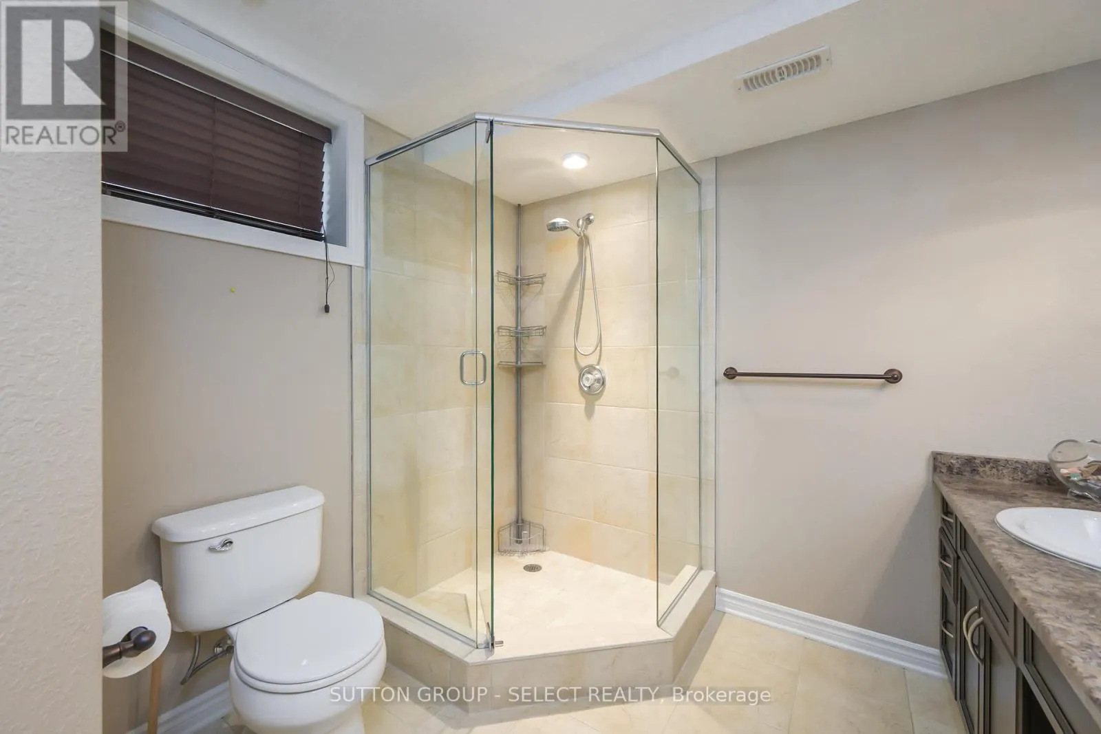 68 - 124 NORTH CENTRE ROAD, #68