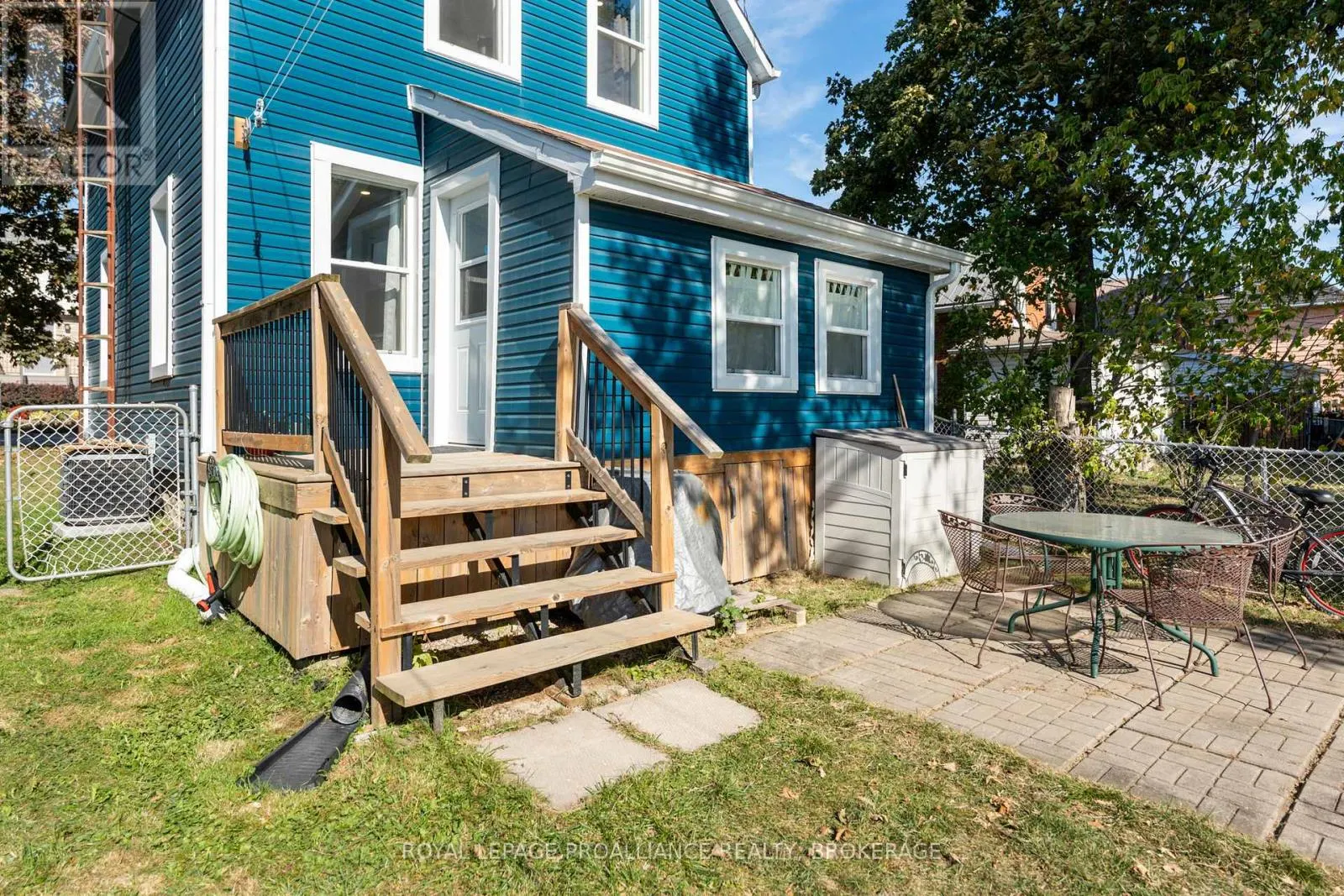 457 GARDEN STREET