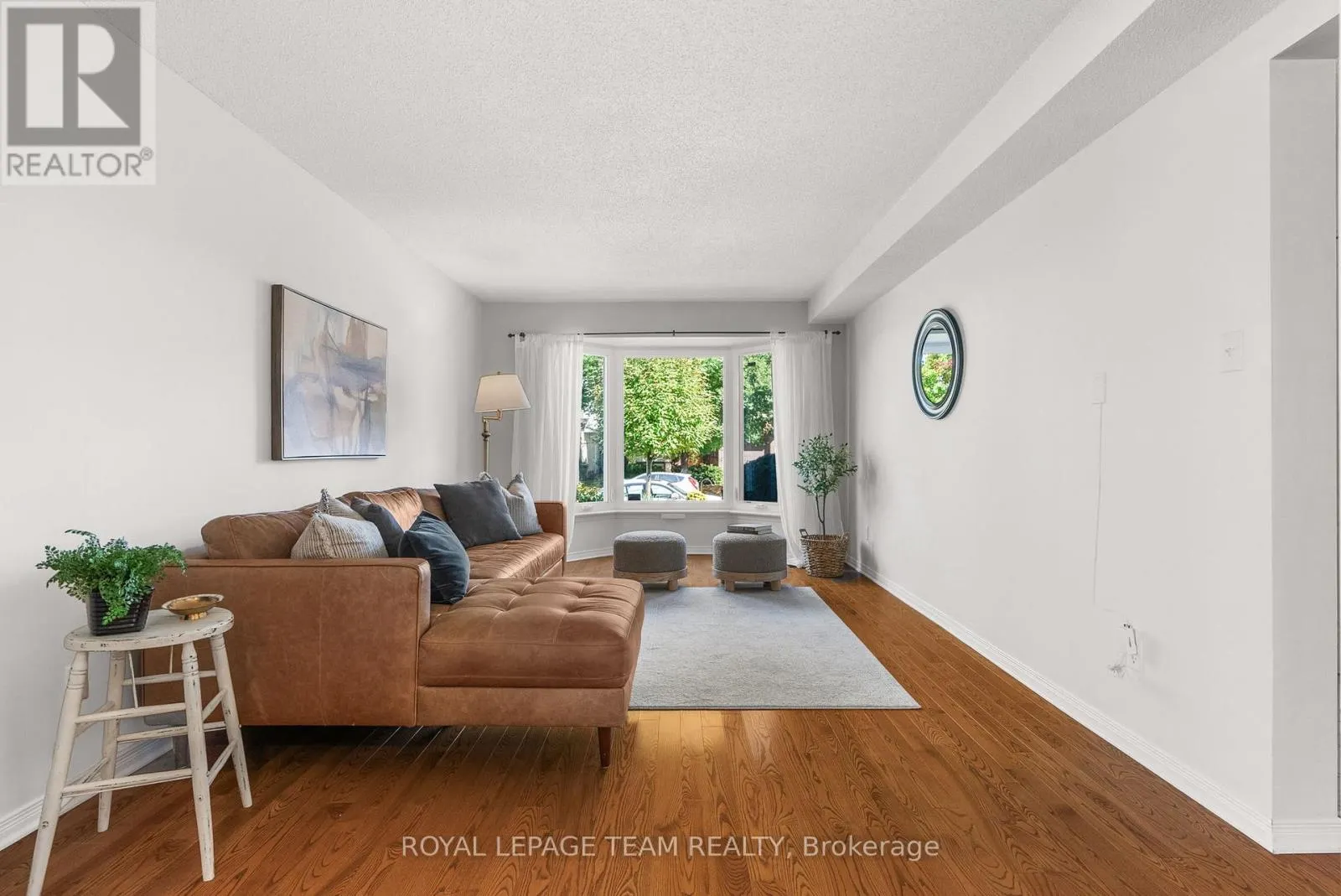 1155 SAUTERNE PARK