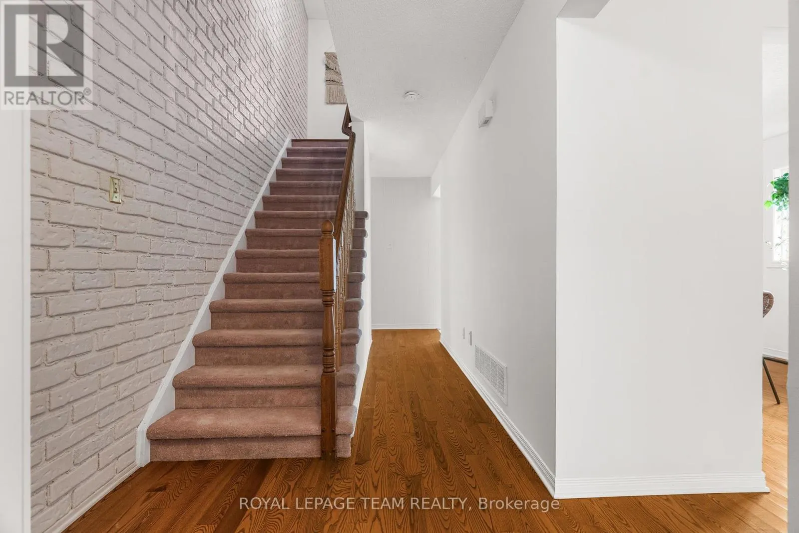 1155 SAUTERNE PARK
