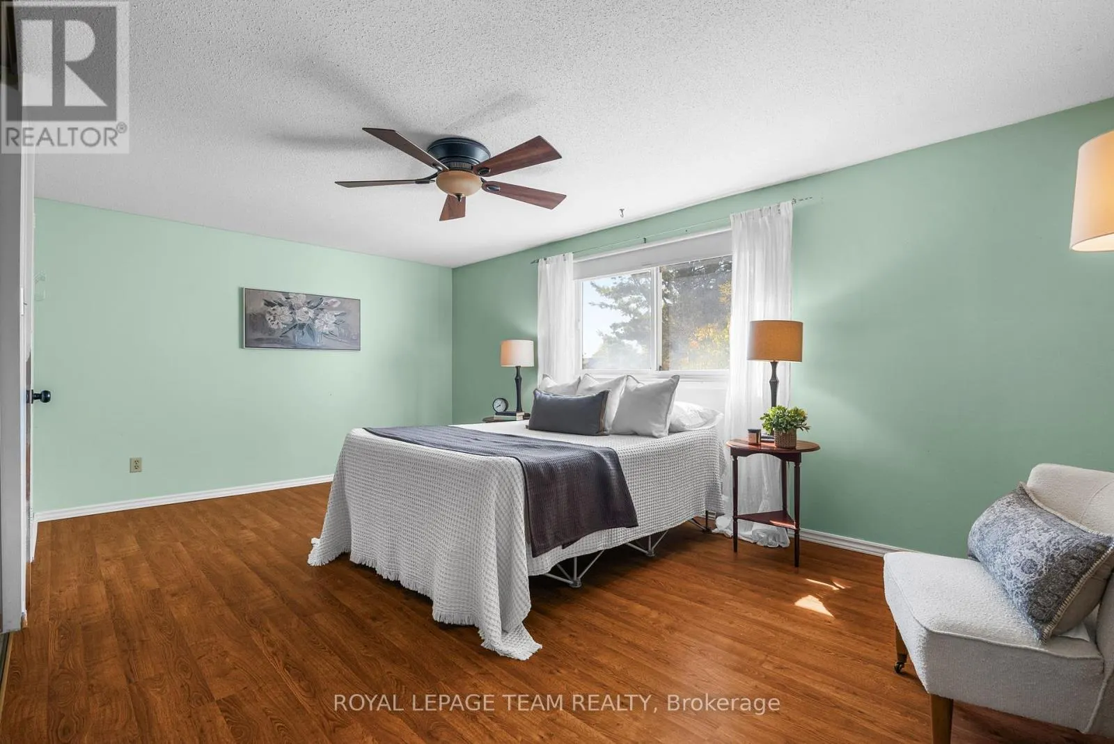 1155 SAUTERNE PARK