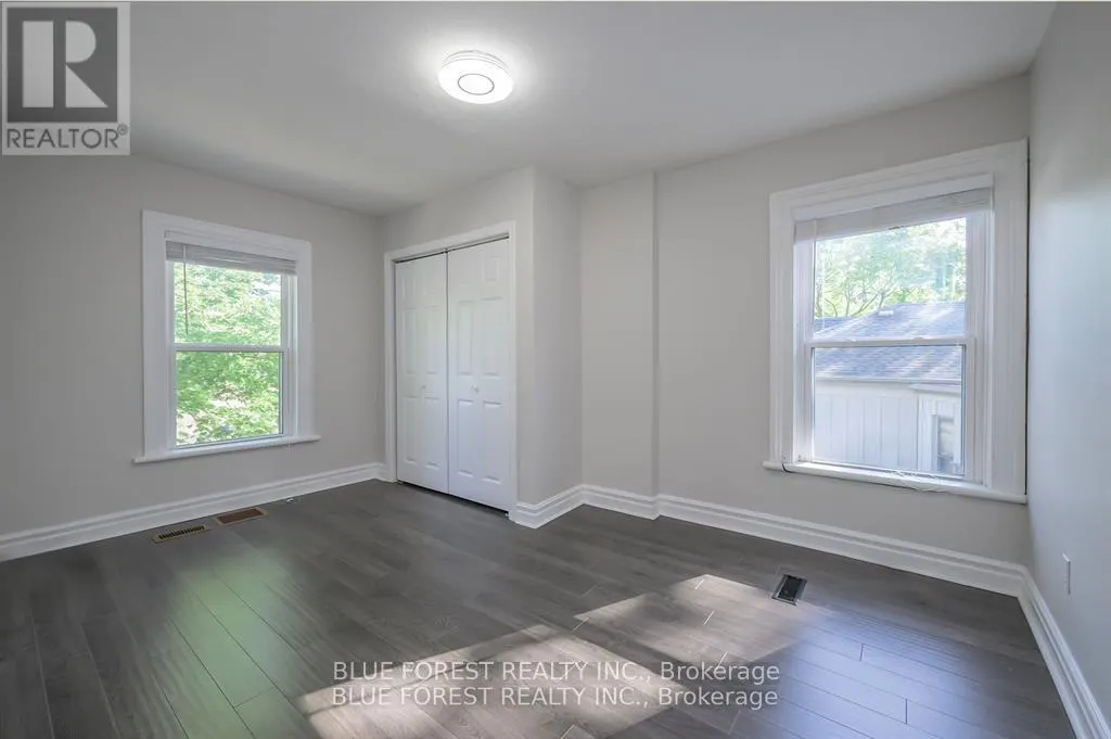 175 SYDENHAM STREET