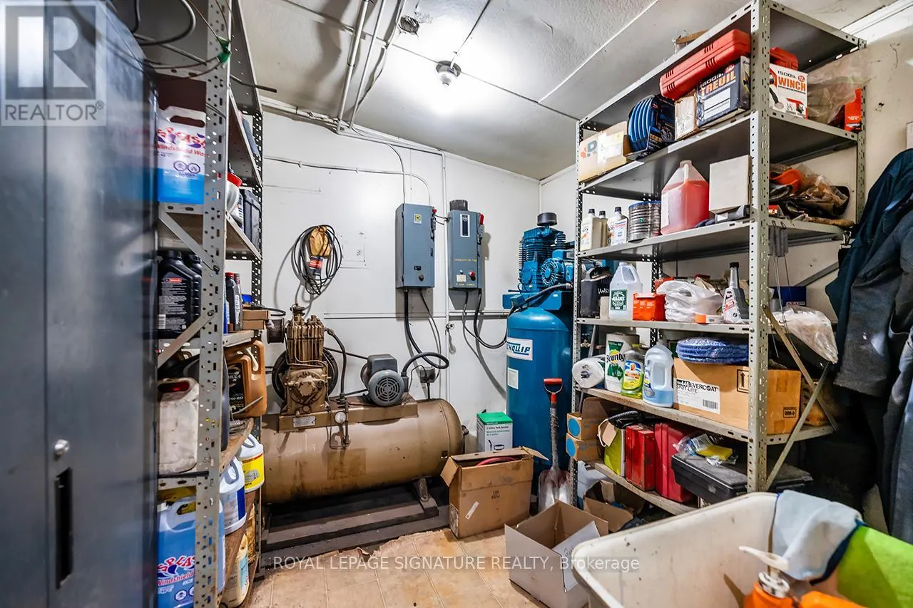 96 FIELDSIDE ROAD