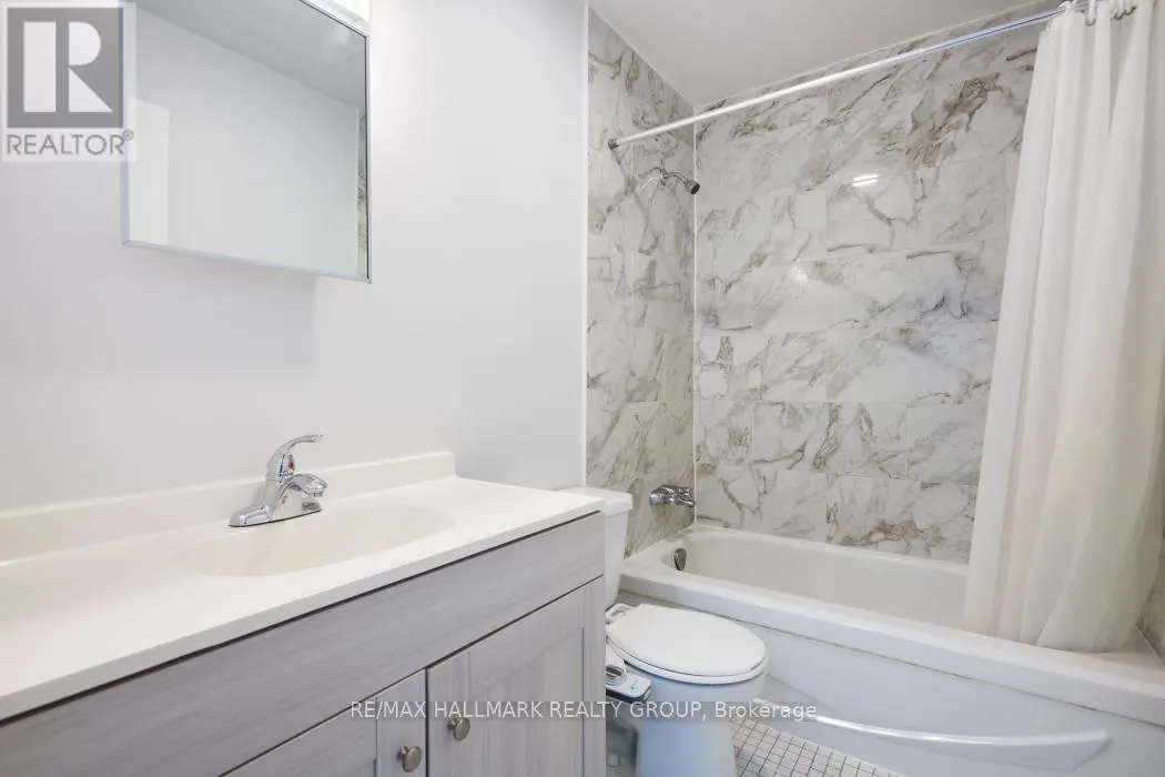 81 - 2772 PIMLICO CRESCENT