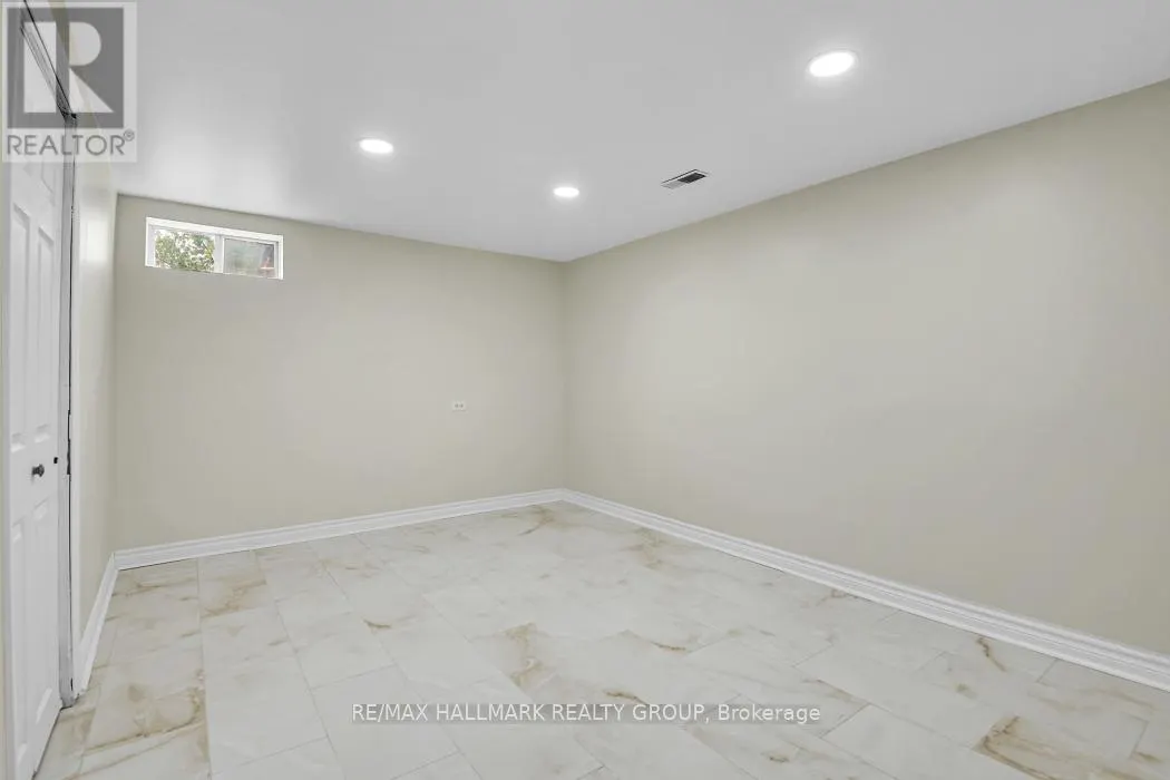 81 - 2772 PIMLICO CRESCENT