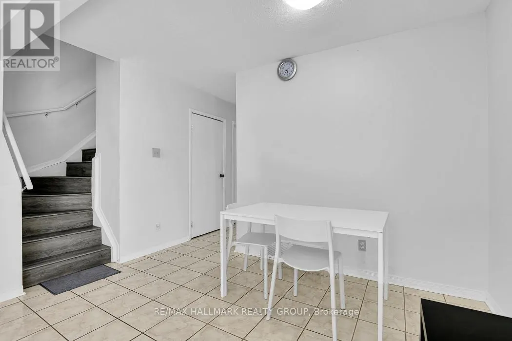 81 - 2772 PIMLICO CRESCENT