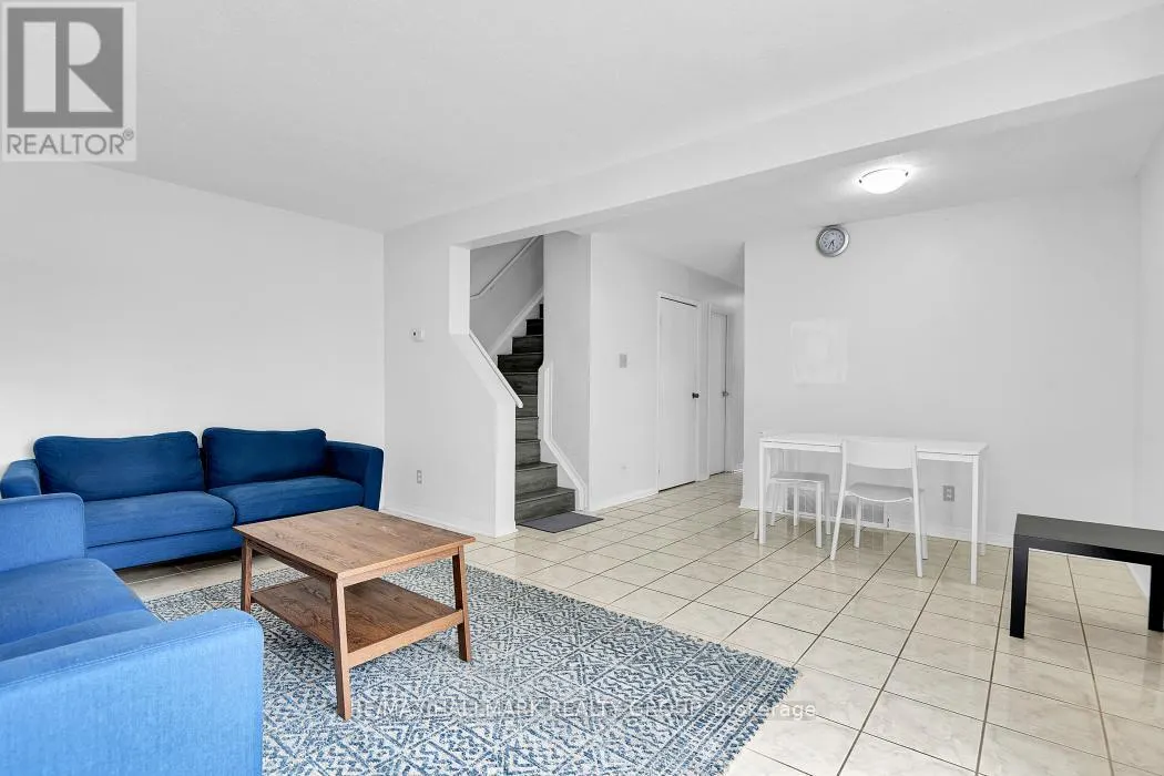 81 - 2772 PIMLICO CRESCENT