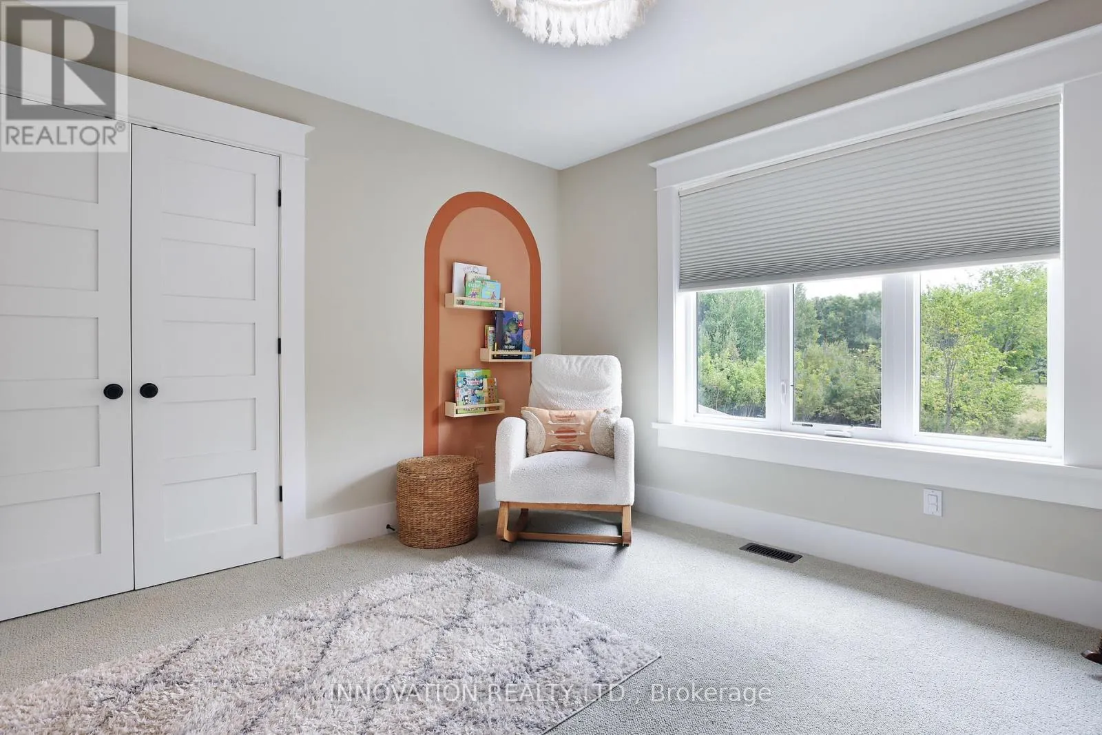 115 EAGLE CREEK COURT