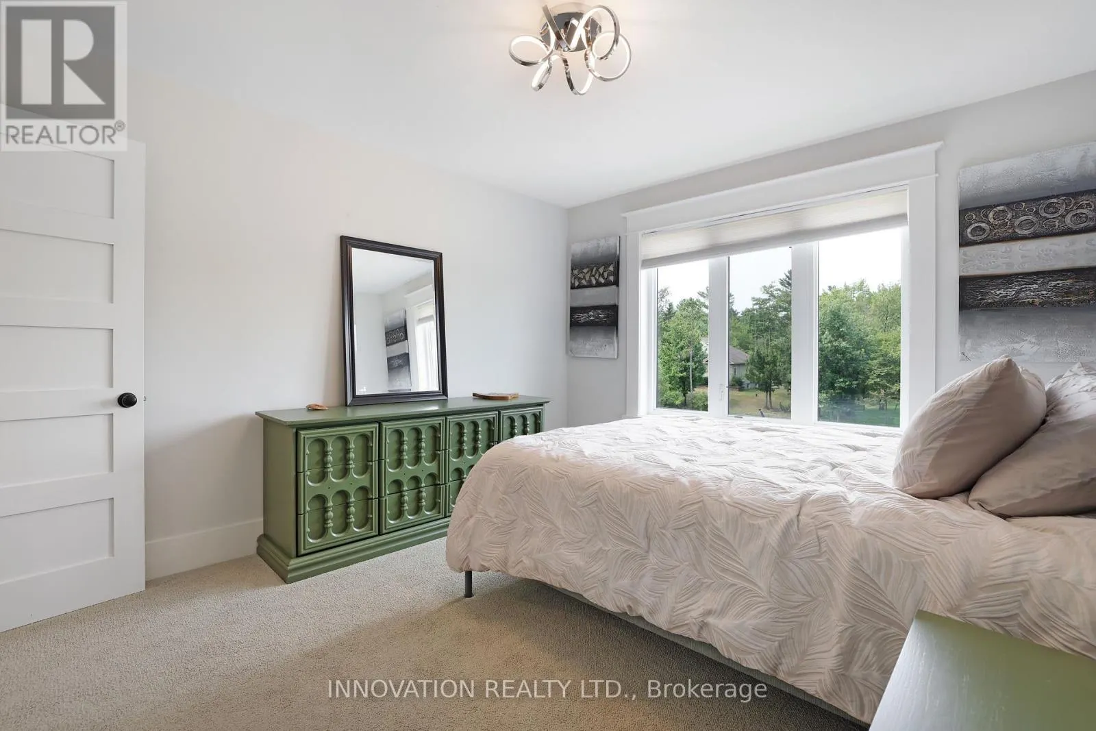 115 EAGLE CREEK COURT