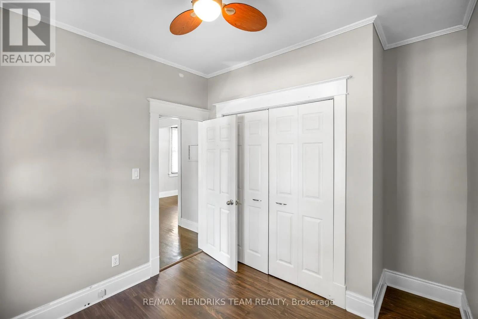 4 RAVINE ROAD
