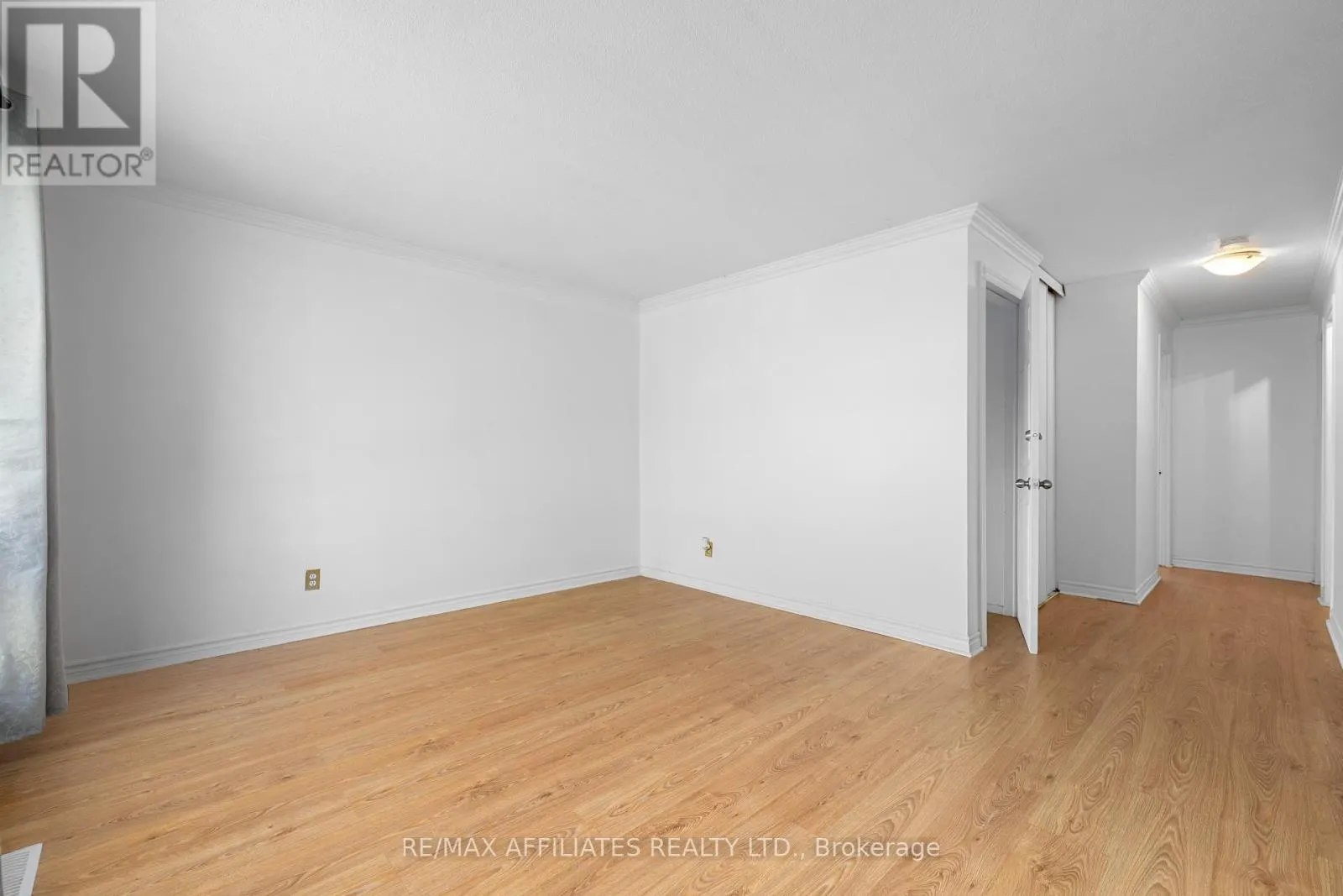 306 WOODFIELD DRIVE
