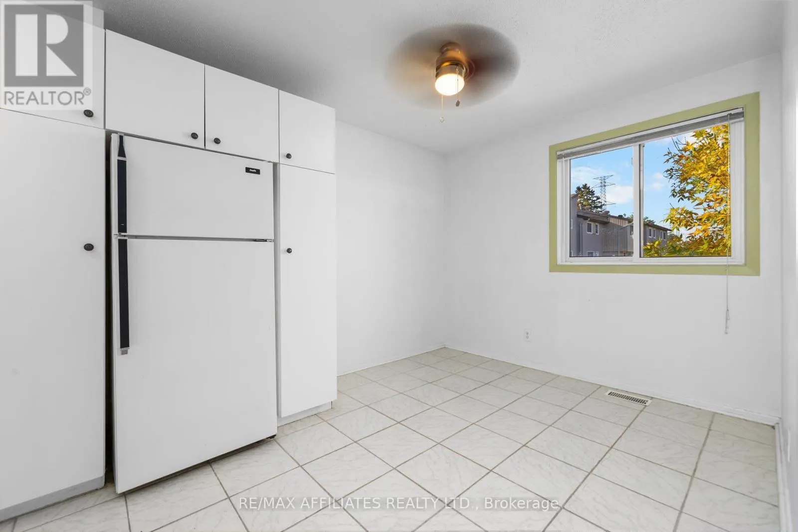 306 WOODFIELD DRIVE