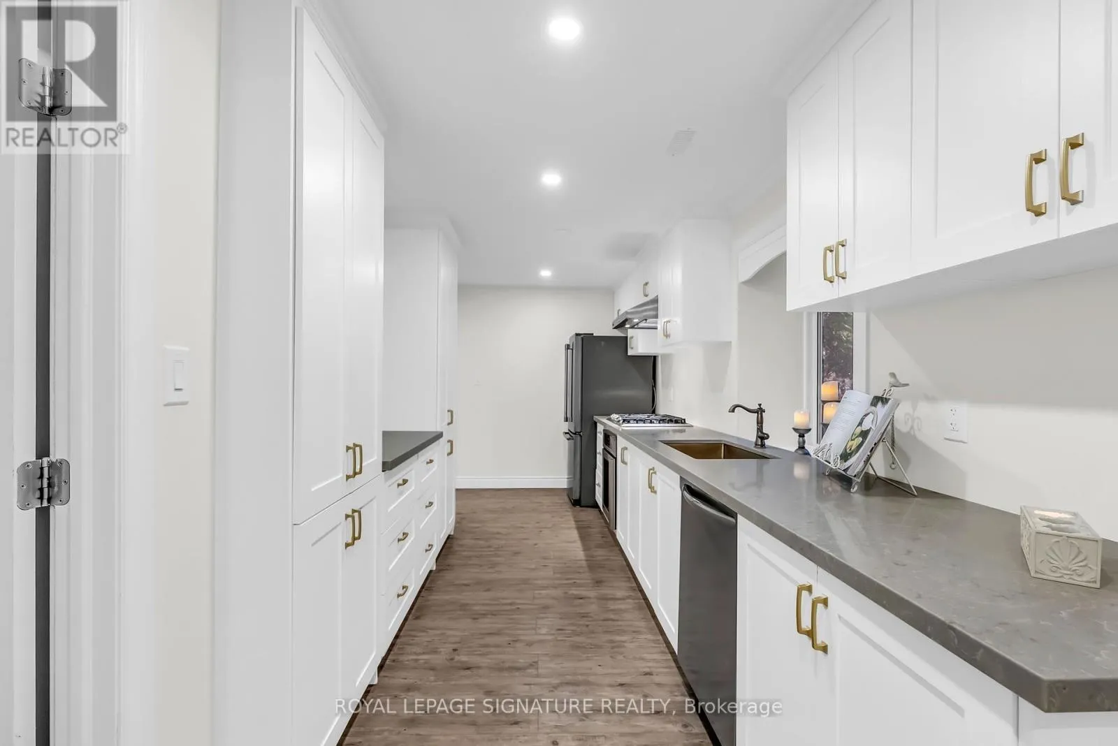 20 CASSON LANE