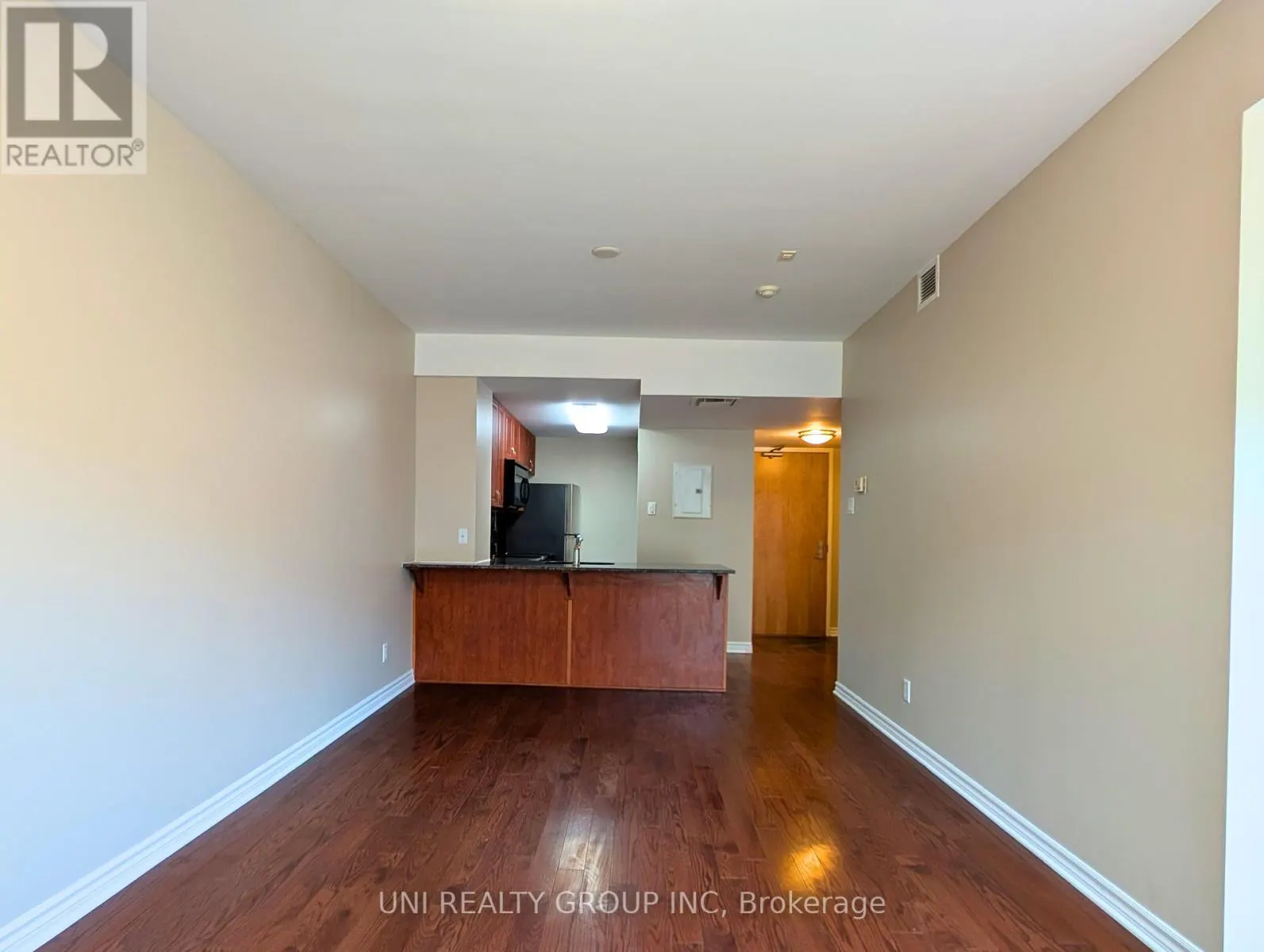 409 - 250 LETT STREET