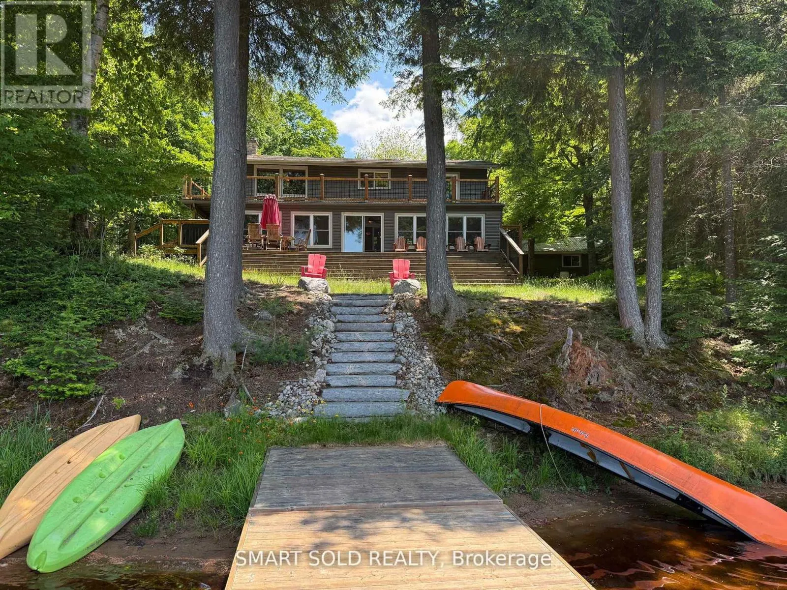 105 MUSKOKA GLENS COTTAGE ROAD