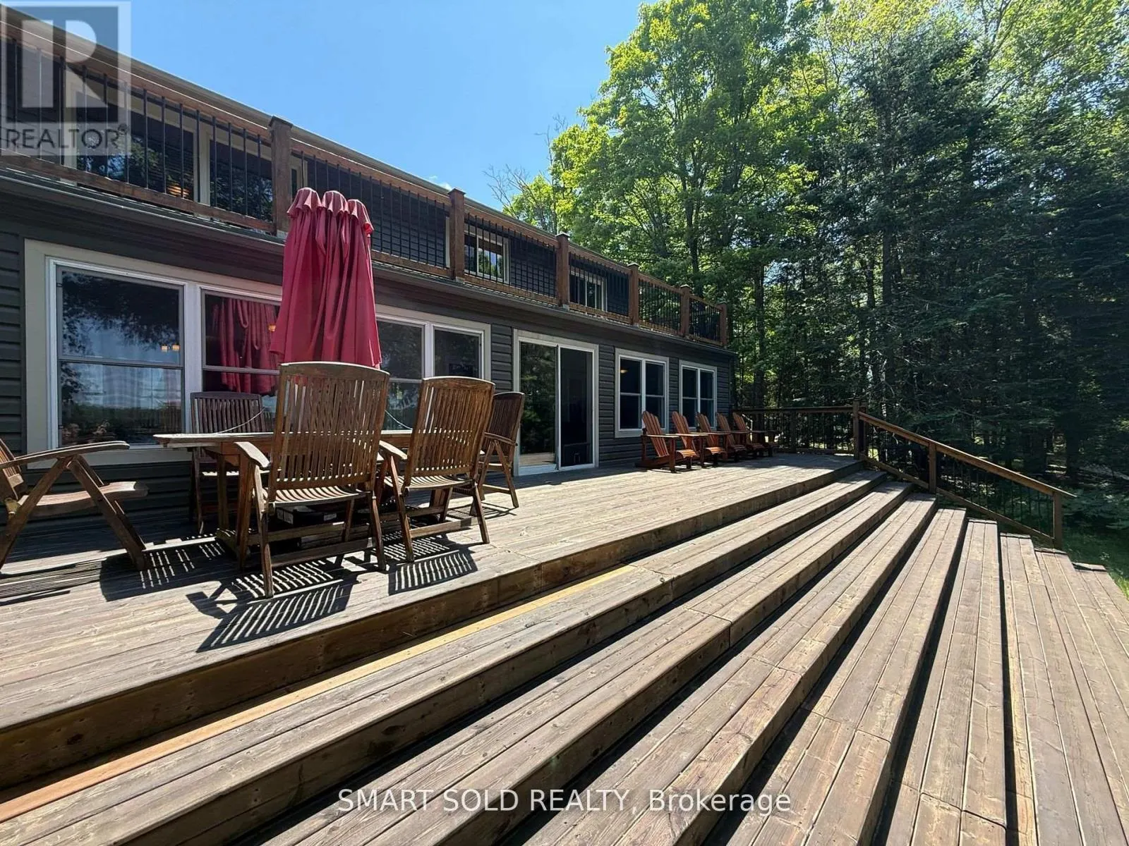 105 MUSKOKA GLENS COTTAGE ROAD