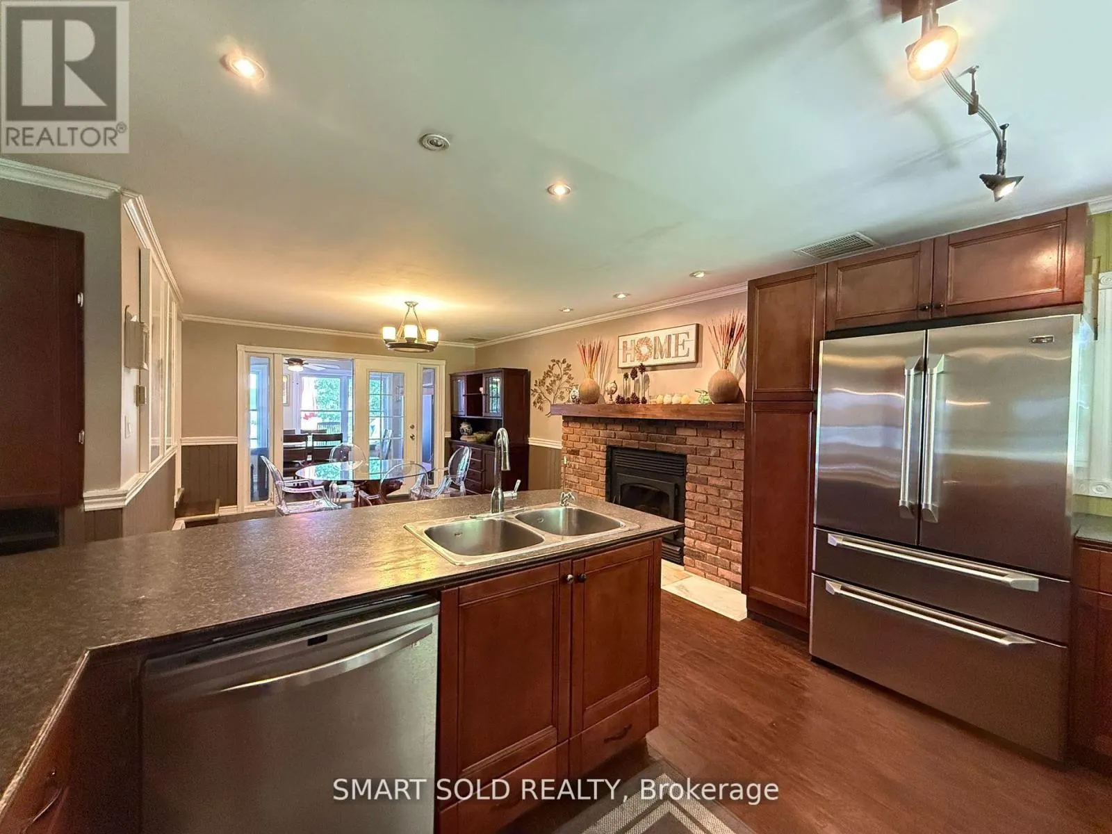 105 MUSKOKA GLENS COTTAGE ROAD