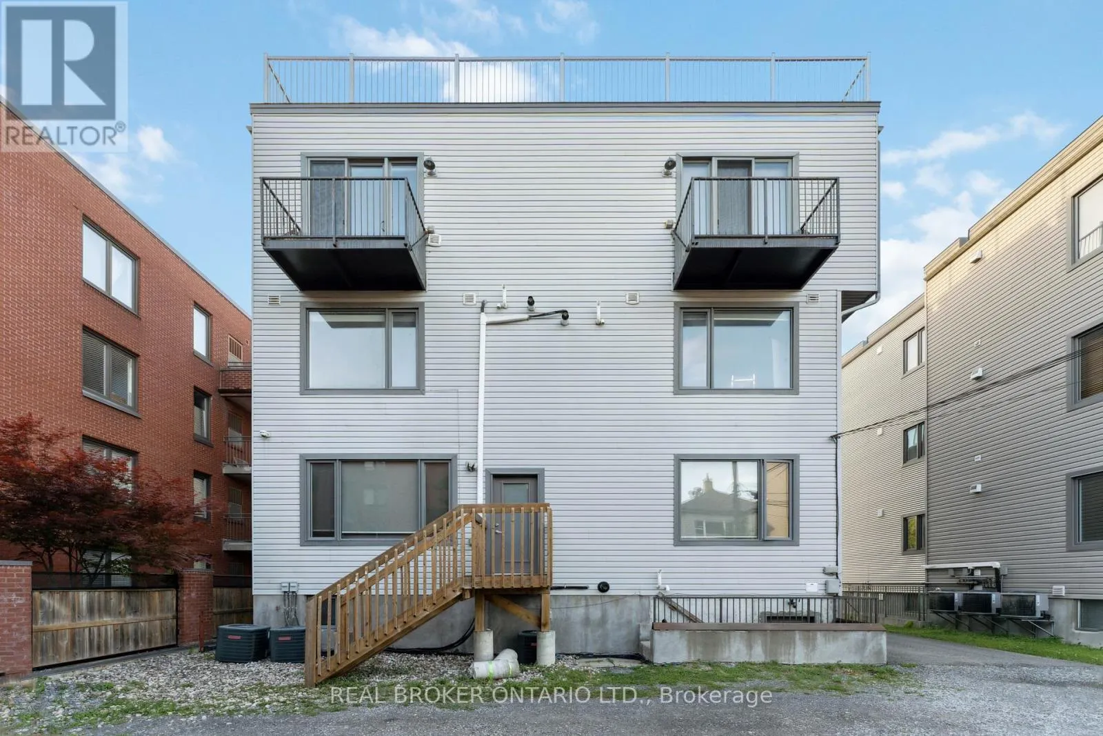 36 ONTARIO STREET