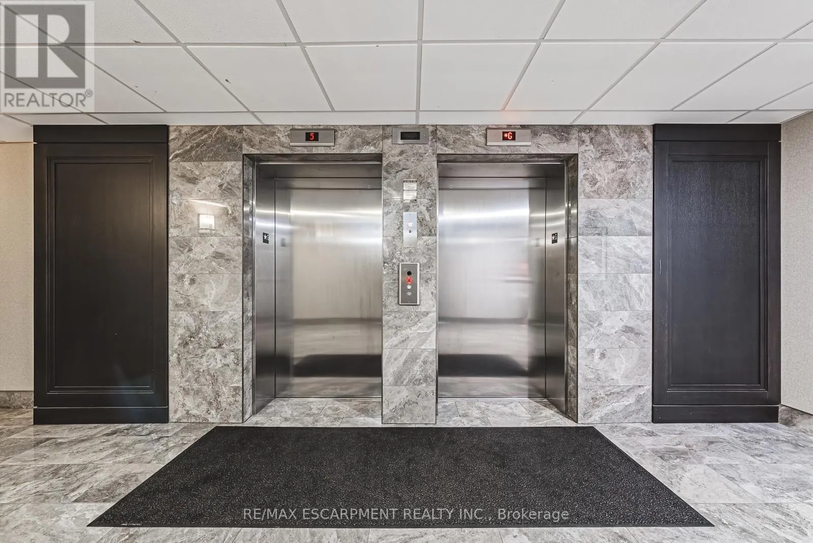 428 - 125 SHOREVIEW PLACE