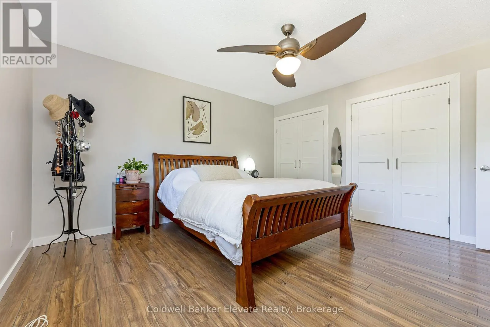 24 - 233 WESTMINSTER DRIVE S