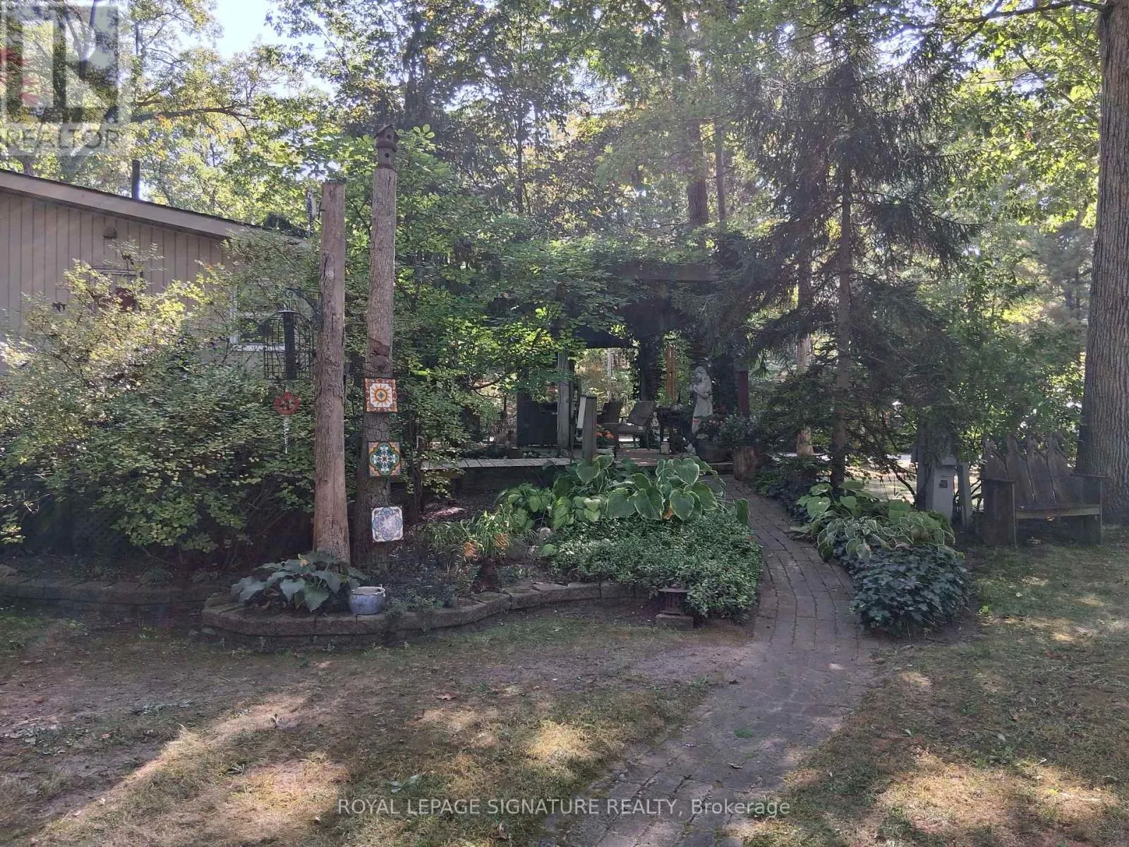 A37 - 9910 NORTHVILLE CRESCENT S