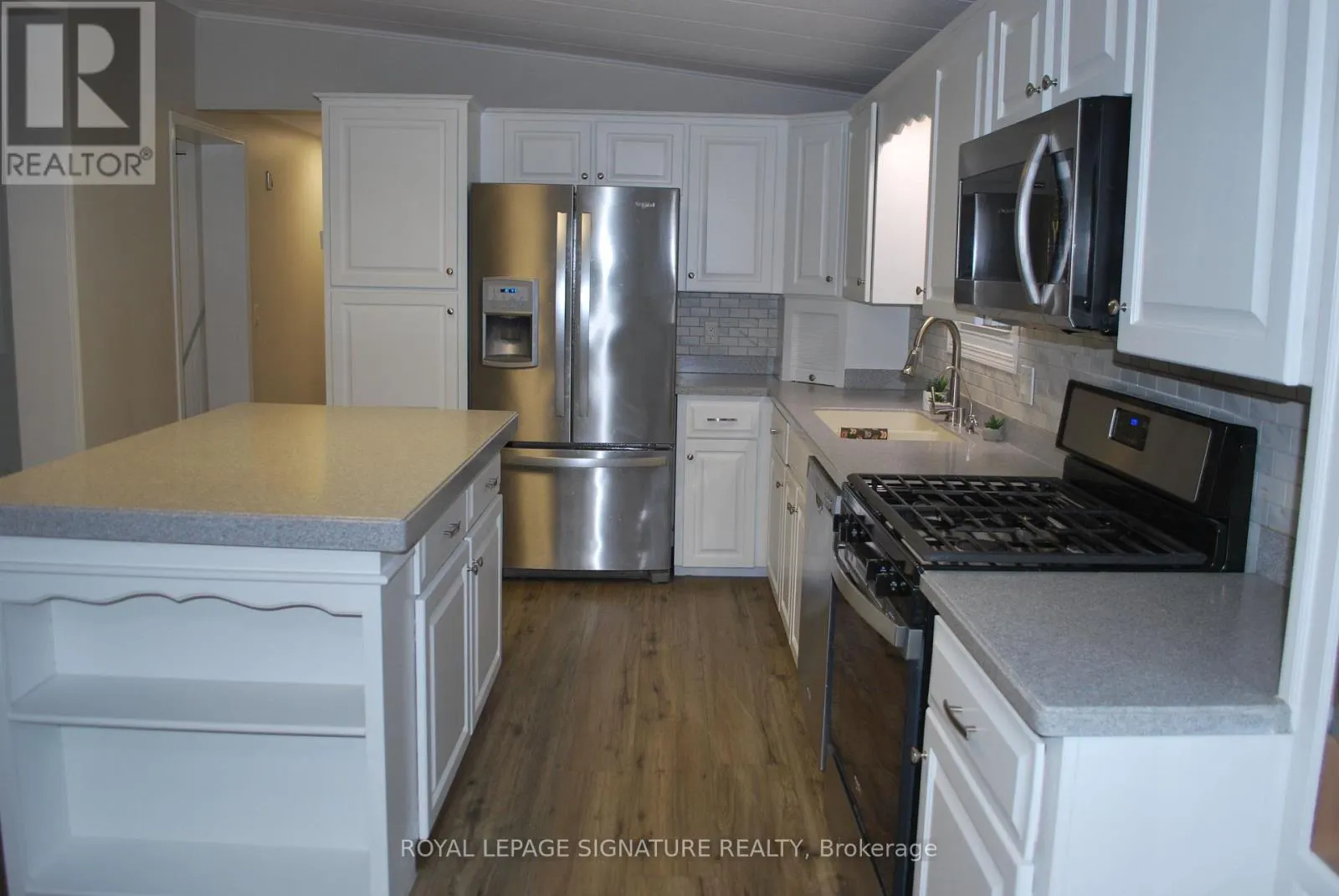 A37 - 9910 NORTHVILLE CRESCENT S