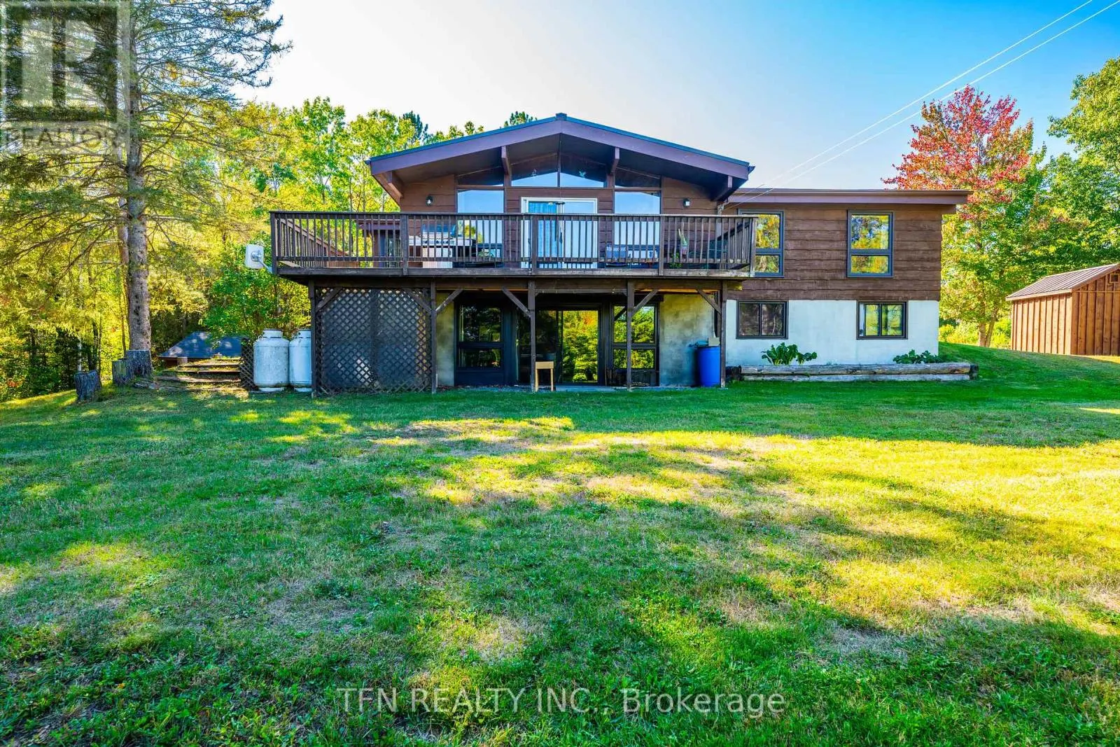 110 MACHAR STRONG BOUNDARY ROAD W
