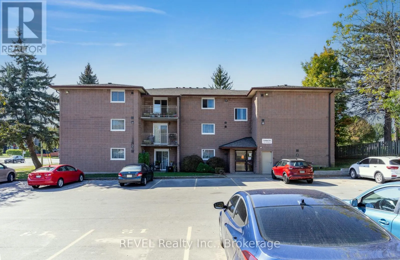 305 - 5222 PORTAGE ROAD, #305