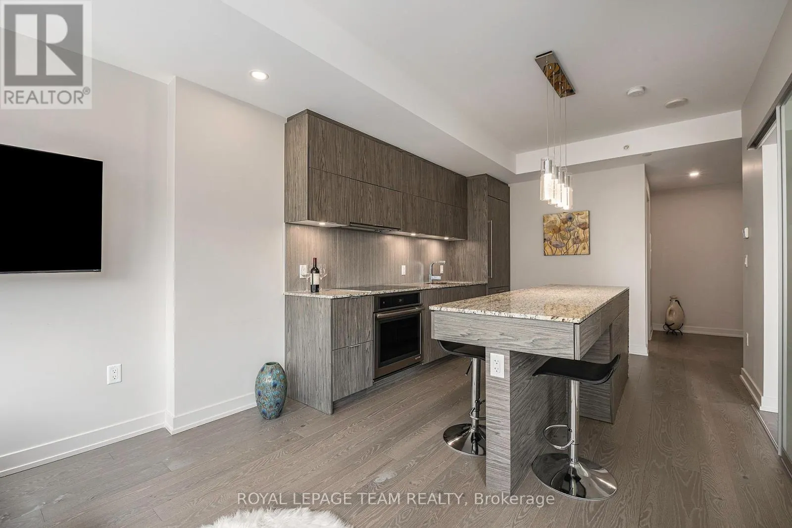 1509 - 101 QUEEN STREET