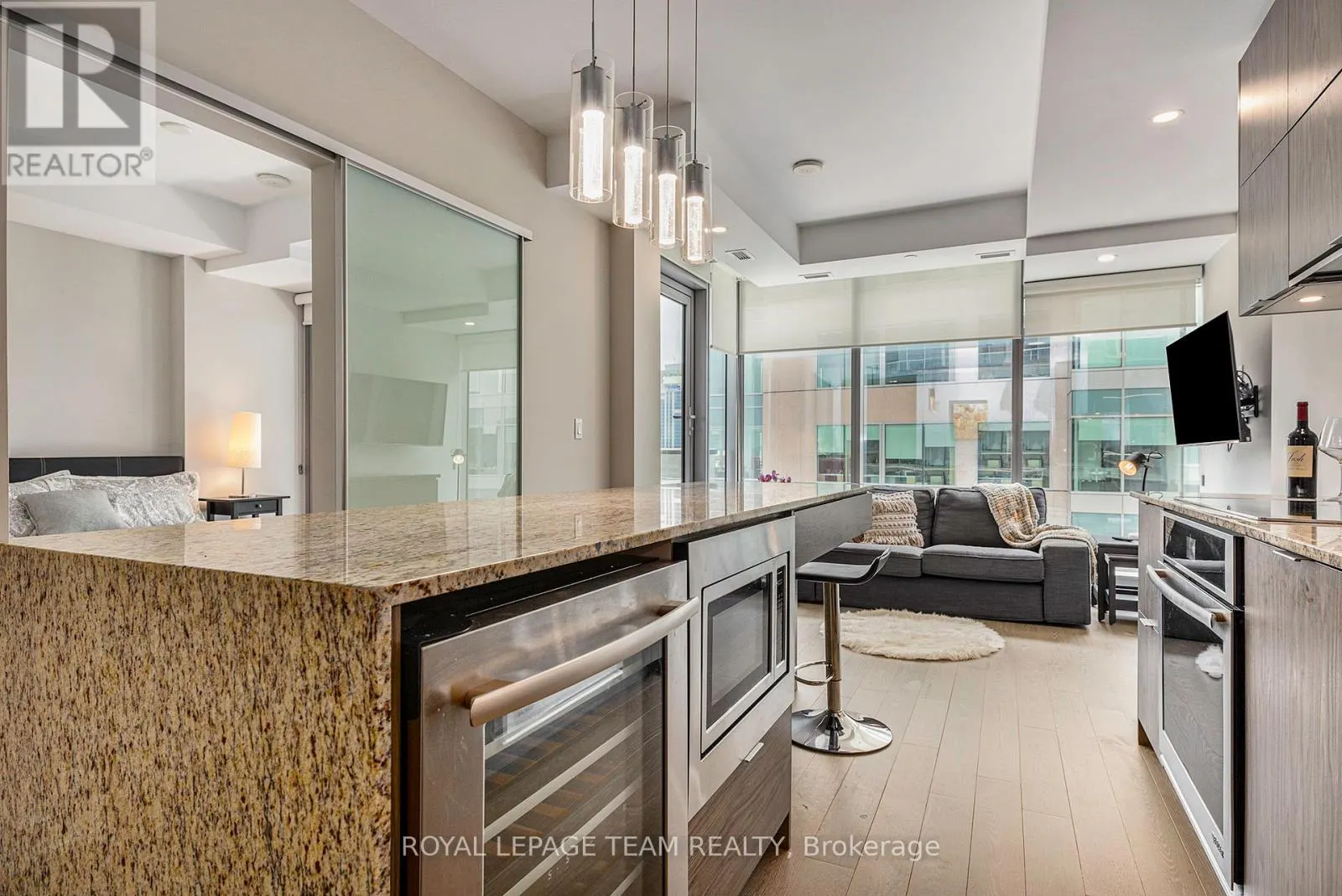 1509 - 101 QUEEN STREET