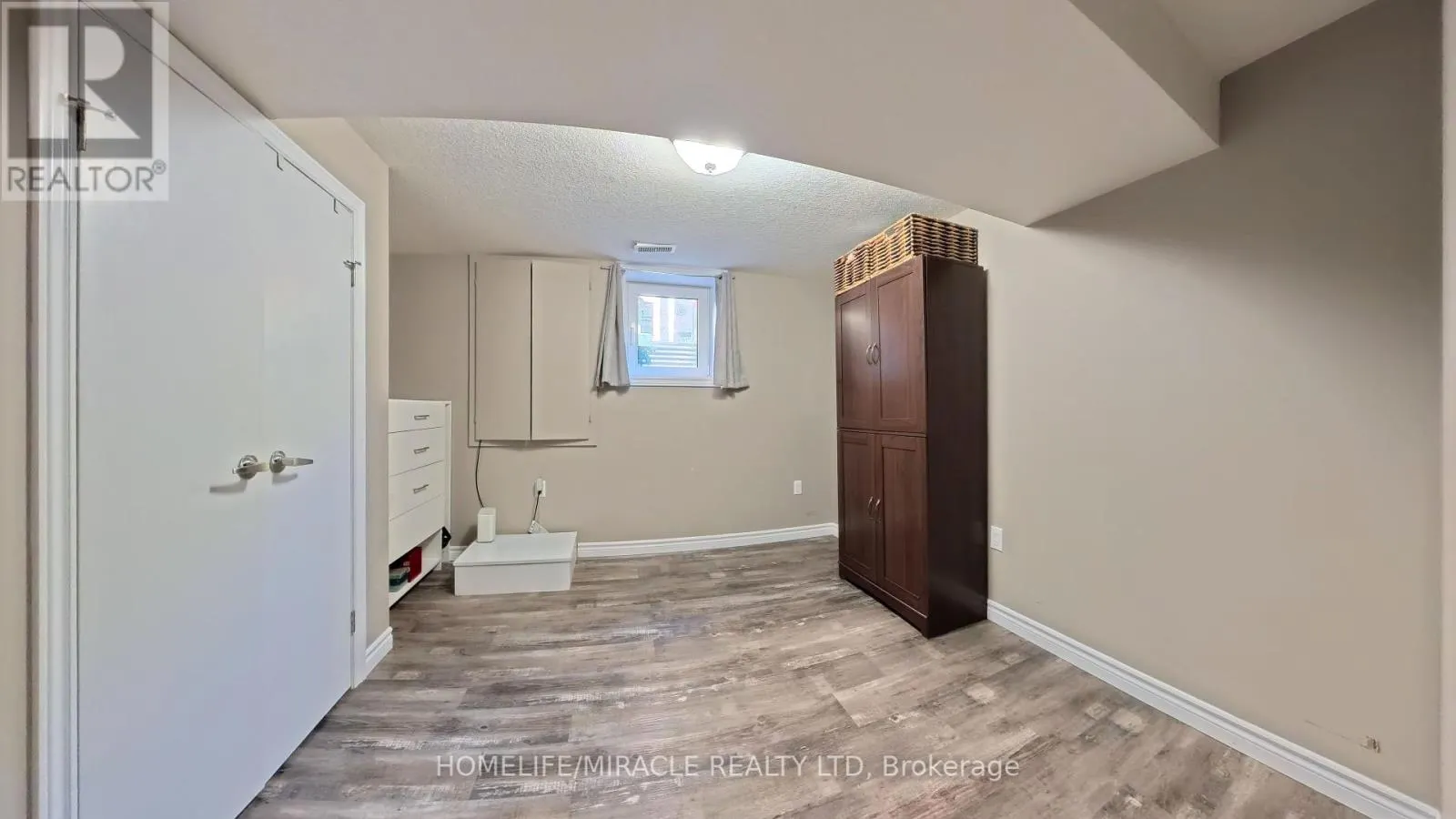 131 CARLYLE DRIVE