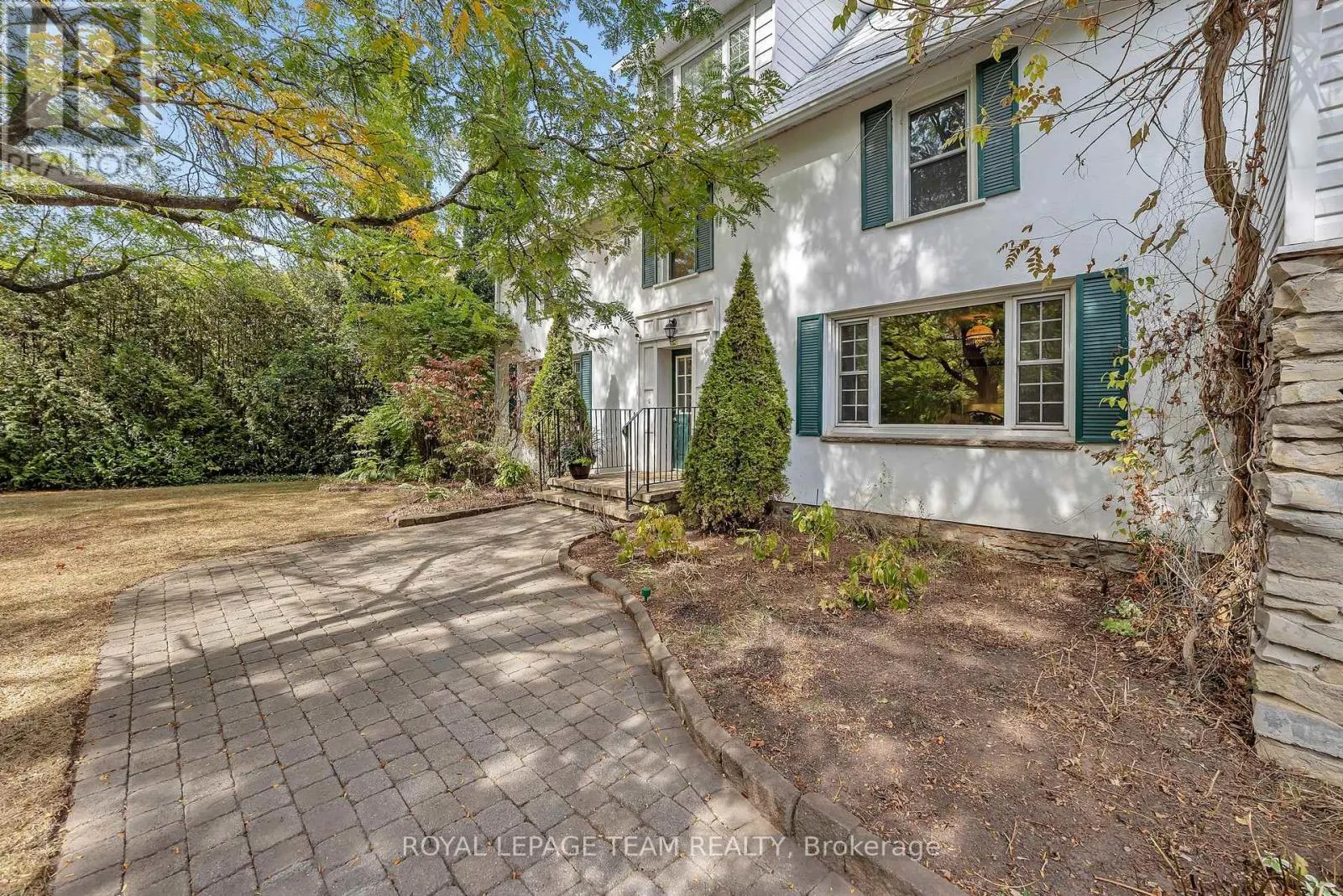 2307 SCRIVENS DRIVE