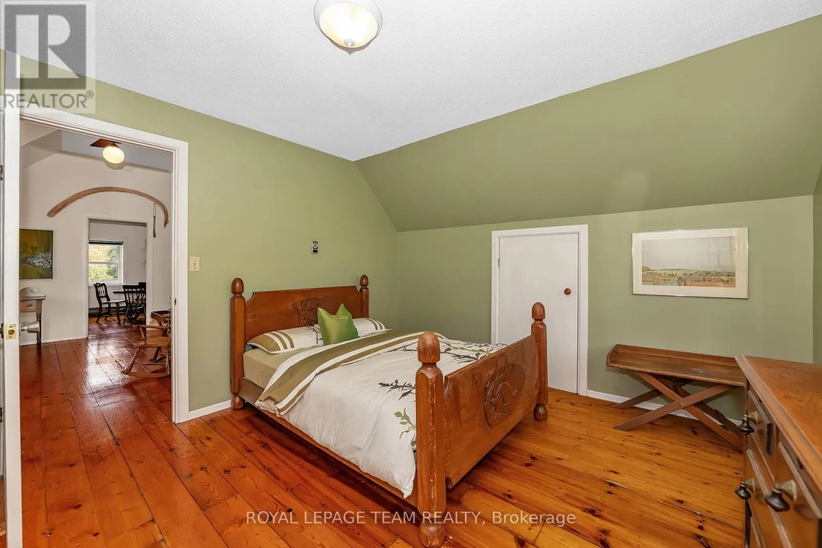 2307 SCRIVENS DRIVE