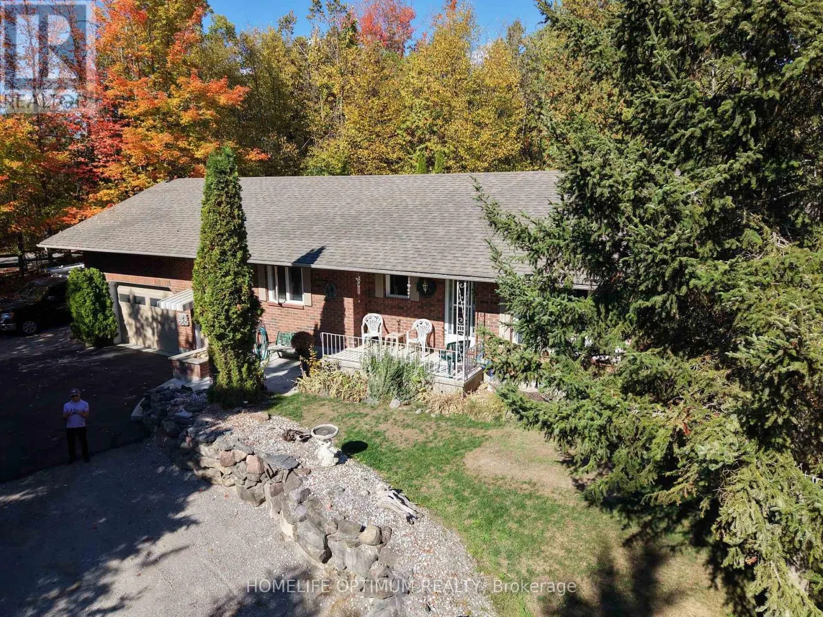 228 PIRATES GLEN DRIVE