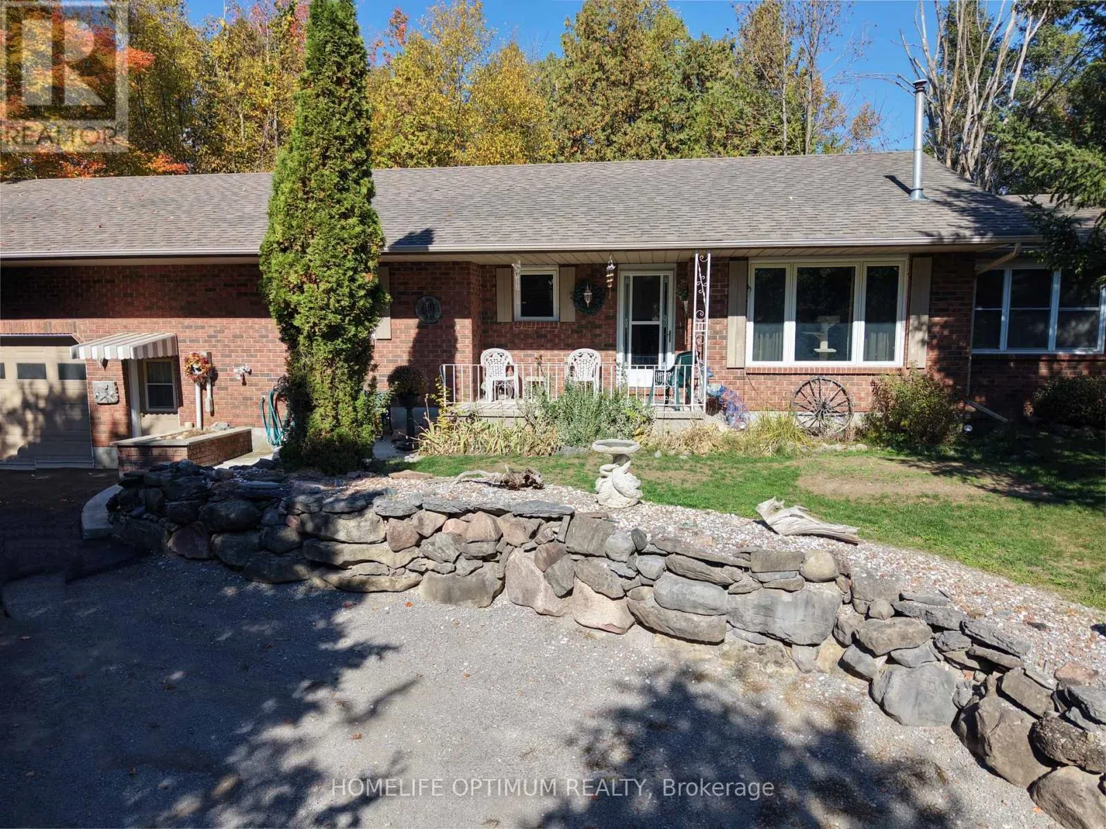228 PIRATES GLEN DRIVE