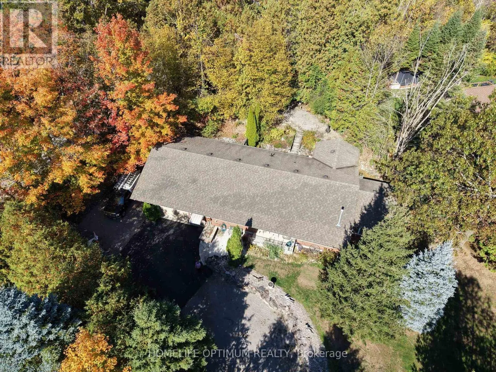 228 PIRATES GLEN DRIVE