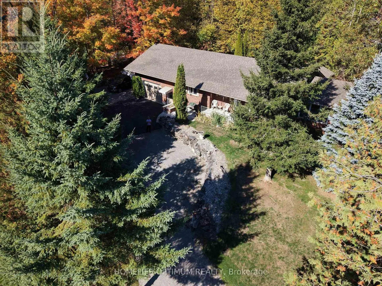 228 PIRATES GLEN DRIVE