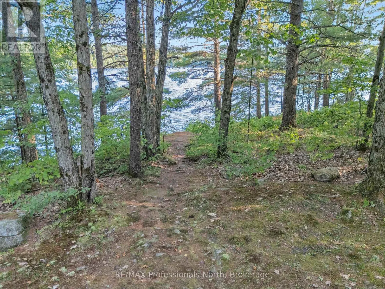 1401 ROCKSBOROUGH ROAD PVT 2